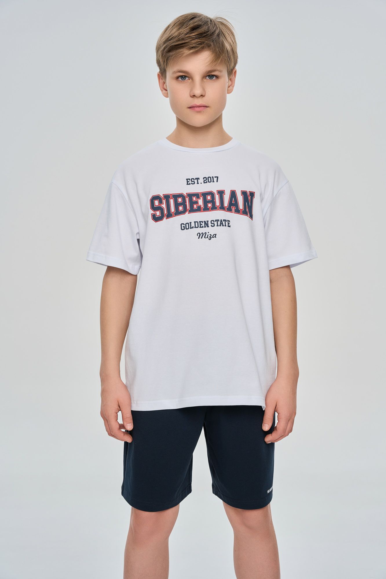 Костюм (140 белый)