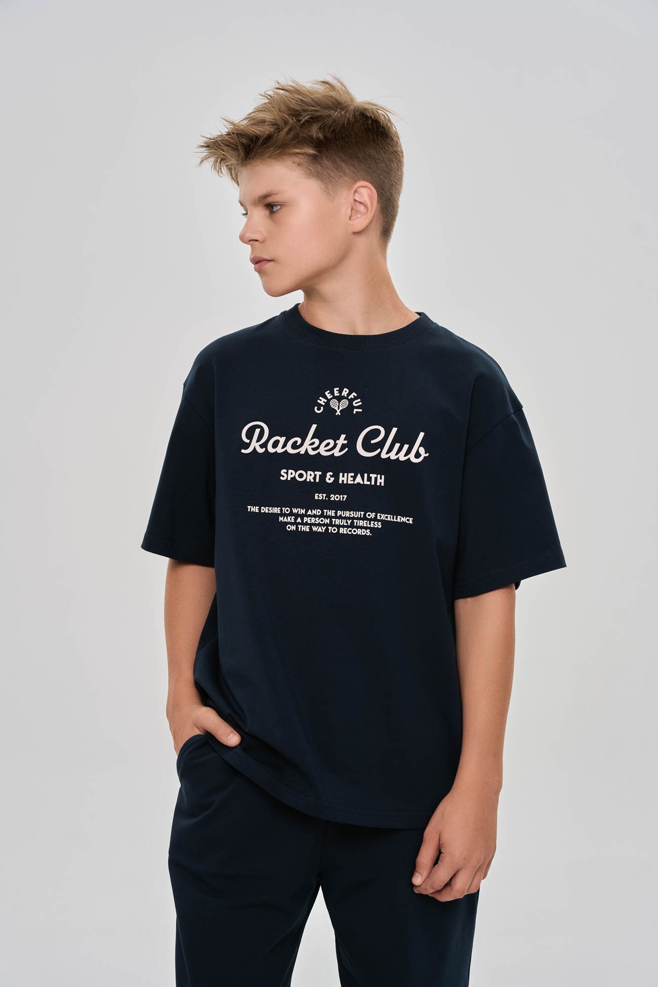 Футболка Racket Club свободного кроя  (134 темно-синий)